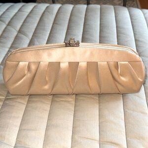 ✨FRANCHI Satin Evening Clutch ✨
